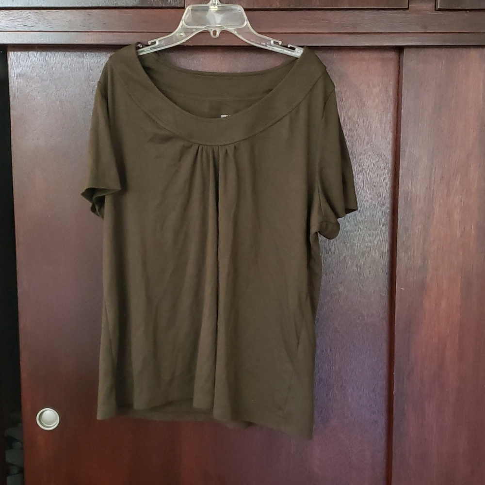 Olive plain shirt by Essentials.
